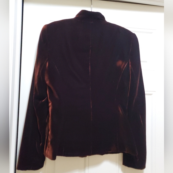 Velvet Blazer - Picture 2 of 2